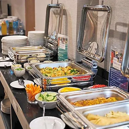 Halo Hotell